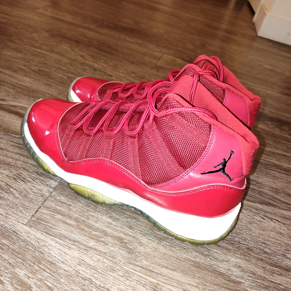 Jordan Cherry Red 11's Basketball Shoes - Picture 1 of 3